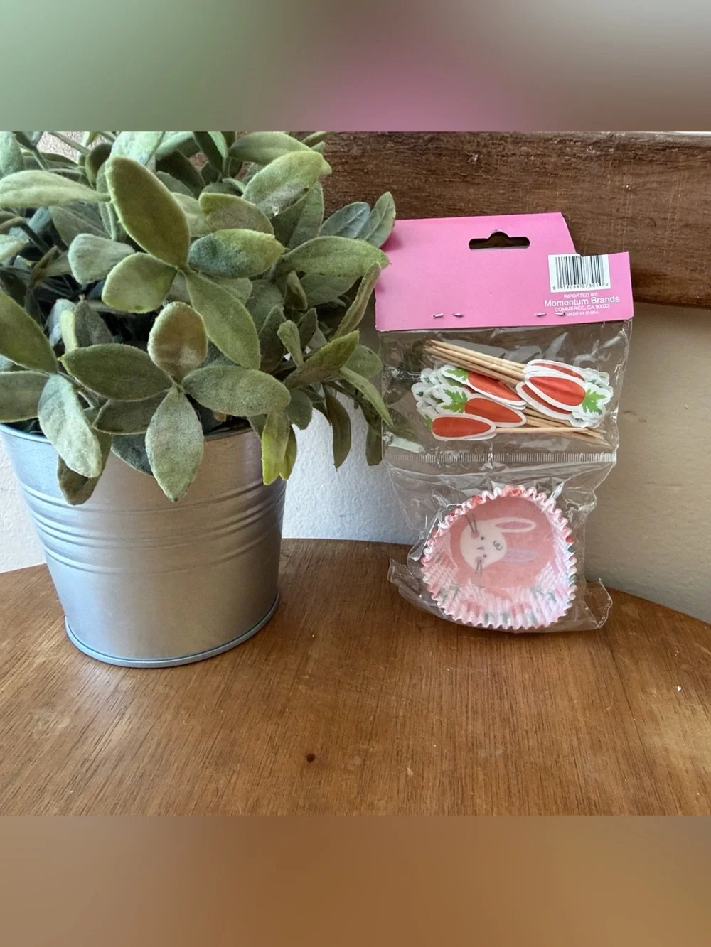 Hobby Lobby Orange Bunny Cupcake Kit with Carrot Picks